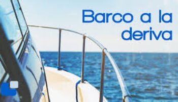 Barco a la deriva