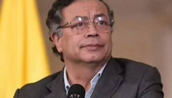 «Un día de vagancia»: alcaldes y gobernadores le hicieron el feo a Petro por día cívico
