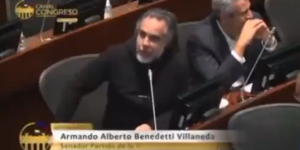 Benedetti Cantándole la tabla a Petro cuando ambos eran Senadores. Véase visto.