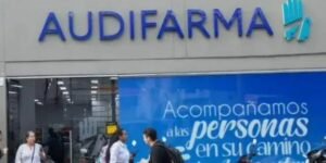 Audifarma vacunó a Petro y reveló billonaria cifra que debe el Gobierno por medicamentos