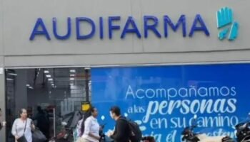 Audifarma vacunó a Petro y reveló billonaria cifra que debe el Gobierno por medicamentos