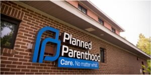 El aborto en Planned Parenthood: si tu bebé nace vivo, le partimos el cuello