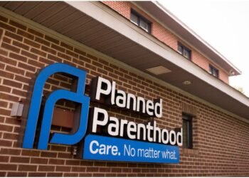 El aborto en Planned Parenthood: si tu bebé nace vivo, le partimos el cuello