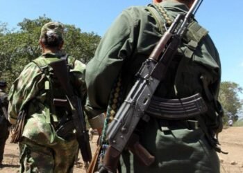 En Colombia un niño es reclutado por los grupos armados cada dos días
