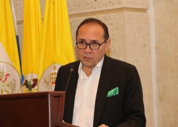 Ministro Sanguino enfrenta hoy juicio en Corte Suprema por presunto tráfico de influencias