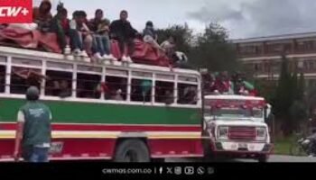 EL GOBIERNO QUE NACIÓ CON COLA DE CERDO