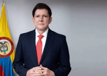 Denuncian a Petro ante la Corte Penal Internacional por “empoderar” a terroristas