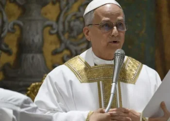 León XIV denuncia el declive de la fe en favor del «dinero» o el «poder»