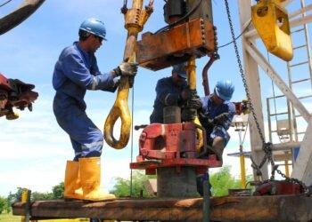 El fracking vuelve al centro del debate: ¿qué postura tienen los precandidatos presidenciales?