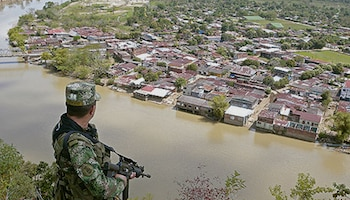 Escalada de violencia en el Catatumbo: enfrentamientos entre disidencias de las Farc y el ELN agravan la crisis humanitaria