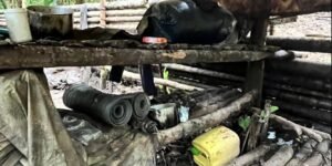 Colombia vuelve a las andadas tras el ataque contra Miguel Uribe: siete muertos en una oleada de atentados que el Gobierno atribuye a disidentes de las FARC