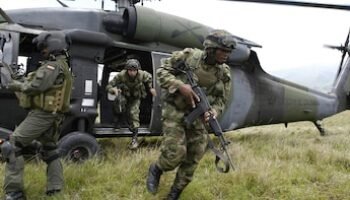 Confirman el aumento de 57 militares secuestrados en El Tambo, Cauca: Ejército denuncia violaciones a derechos fundamentales