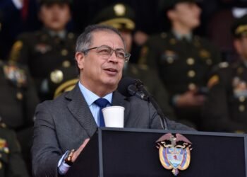 Petro vuelve a encender las alarmas en Colombia: amenaza con convocar una Asamblea Constituyente para impulsar cambios