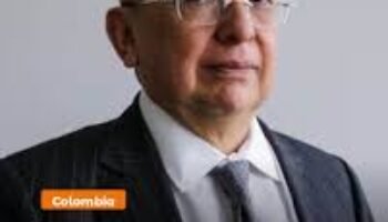 Reacción de oposición a posible nombramiento de Eduardo Montealegre como minJusticia / Denuncian millonarios contratos del exfiscal Montealeagre con Gobierno Petro