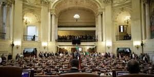 Son las instituciones, estúpido