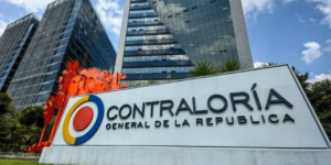 Colombia se vería obligada a importar permanentemente petróleo y gas por políticas del gobierno Petro: Contraloría