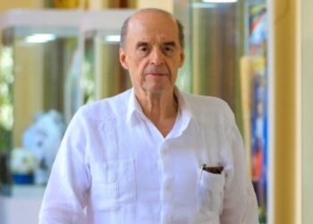 Polémicos audios vinculan a Álvaro Leyva con plan para sacar a Petro del poder