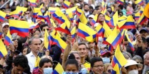 Mayoría de colombianos rechaza propuesta de Constituyente impulsada por el Gobierno Petro