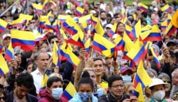 Mayoría de colombianos rechaza propuesta de Constituyente impulsada por el Gobierno Petro