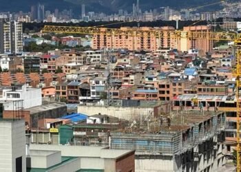 Gobierno Petro acaba con los subsidios de vivienda nueva en Colombia y alista otra estrategia para el sector