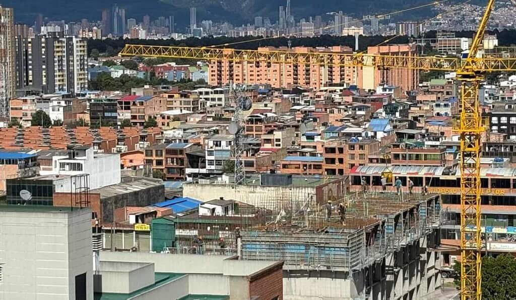 Gobierno Petro acaba con los subsidios de vivienda