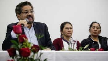 La Justicia de Colombia impone una condena de 44 años de cárcel a alias ‘Iván Márquez’, exlíder de las terroristas FARC