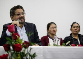 La Justicia de Colombia impone una condena de 44 años de cárcel a alias ‘Iván Márquez’, exlíder de las terroristas FARC