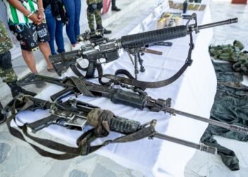 El Gobierno de Petro suspenderá la extradición a EEUU de terroristas que «colaboren» con la «paz total» de Colombia
