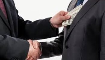 La piñata de contratos irregulares detrás de los Caminos Comunitarios de la Paz Total: 150.000 millones de pesos están embolatados