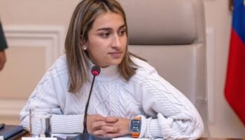 Laura Sarabia advierte que viene crisis de pasaportes y acusa a Saade de torpedear el proceso