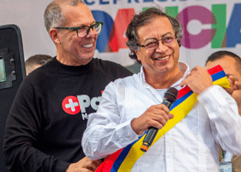 Aventurada campaña para reelección de Petro avanza desde Casa de Nariño