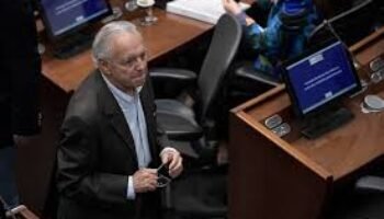 Corte Suprema concluye que el Gobierno habría comprado a congresistas de Crédito Público