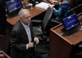 Corte Suprema concluye que el Gobierno habría comprado a congresistas de Crédito Público