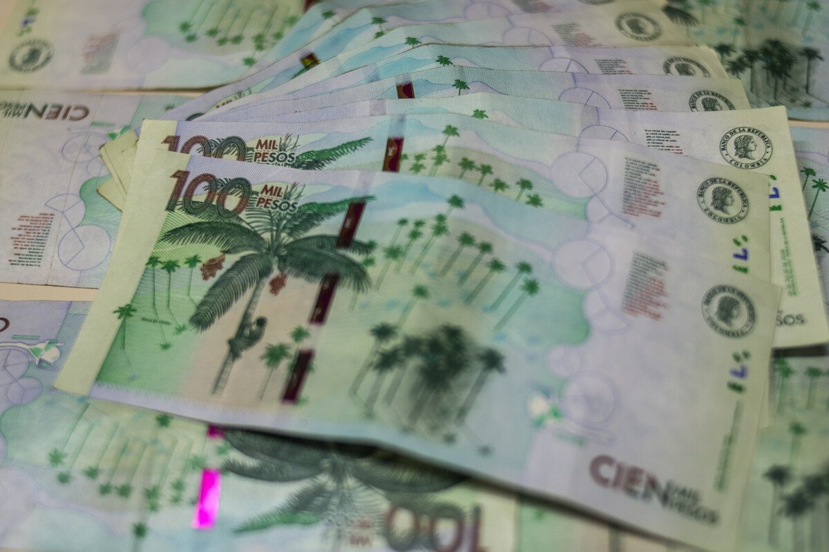 El Gobierno gasto $14.1 billones en 394.600 contratos por servicios