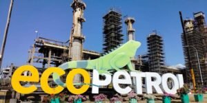 Ecopetrol proyecta que sus ganancias habrían caído de nuevo en el segundo trimestre de 2025