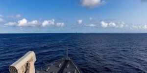 EE. UU. despliega buques de guerra frente a Venezuela en una de sus mayores operaciones militares en el Caribe
