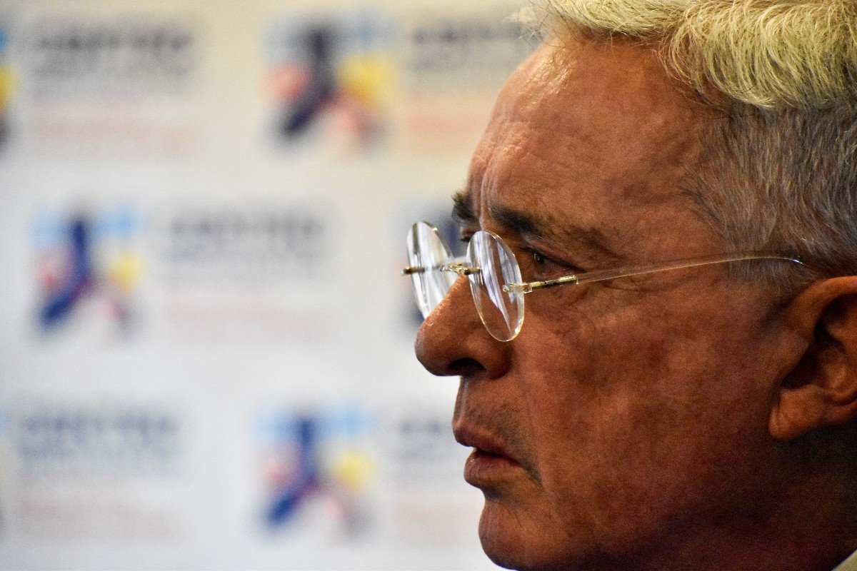 Condenado a doce años el expresidente Álvaro Uribe