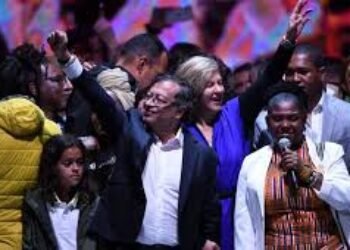 Petro en su recta final: corrupción, polémicas y diplomacia a golpe de tuits