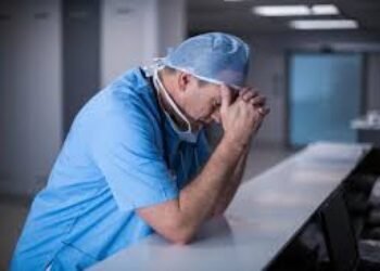 Renuncia masiva de médicos obliga al cierre temporal de urgencias en la Clínica Palmira