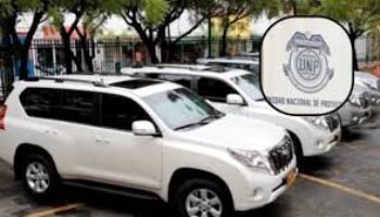 Camionetas, escoltas y recursos millonarios; esto le habría dado el gobierno Petro al ELN y las disidencias de las Farc