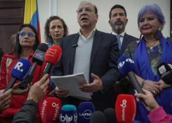 La reforma tributaria no se ha empezado a discutir y ya estaría virtualmente hundida