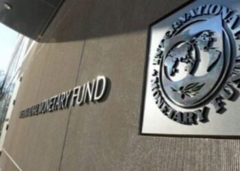 FMI alerta que la deuda pública global se dispara y urge adoptar “límites de contención fiscal”