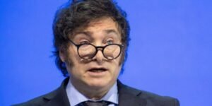 El éxito de las medidas del Gobierno de Milei: 12 millones de argentinos han salido de la pobreza y la inflación ha bajado del 300 al 30%