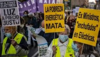Visibles contradictores de la política energética petrista