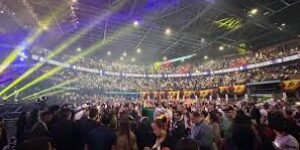 Abelardo de la Espriella llenó el Movistar Arena; videos muestran júbilo de 15.000 personas