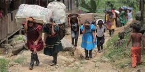 Desplazamiento forzado en Colombia se dispara 76 % en 2025, alerta Defensoría del Pueblo