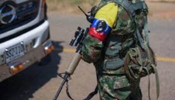 La violencia se reorganiza en Colombia, crecieron los grupos armados y el Estado pierde control territorial