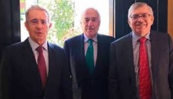 El infame silencio de la dirigencia política