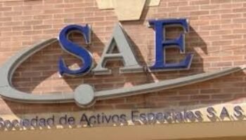 Finca incautada por la SAE fue usada para un evento político del candidato Iván Cepeda