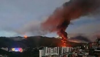 Bombardeos en Venezuela: puertos, aeropuertos y bases militares en llamas
